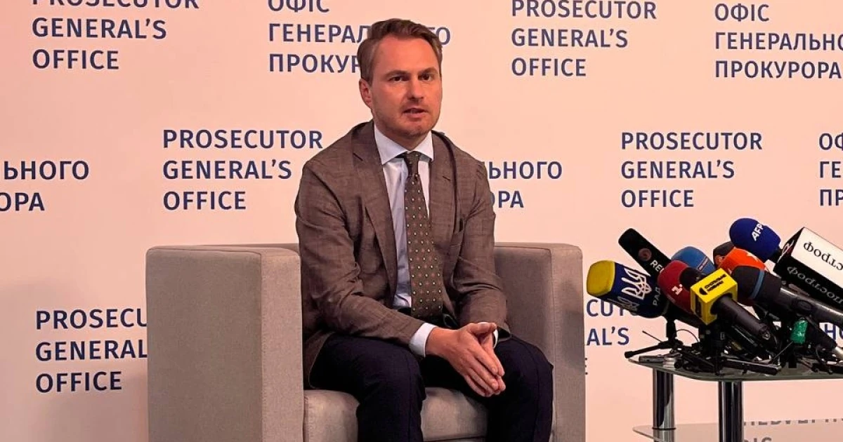 Зеленський вніс подання щодо Кравченка: невідкладний розгляд у Раді