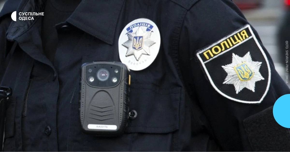 Будівля районного ТЦК у Пересипському районі Одеси, в яку жбурляли каміння
